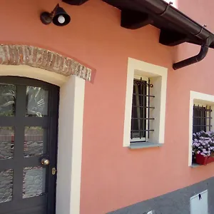 Appartamento Contrada, Vado Ligure
