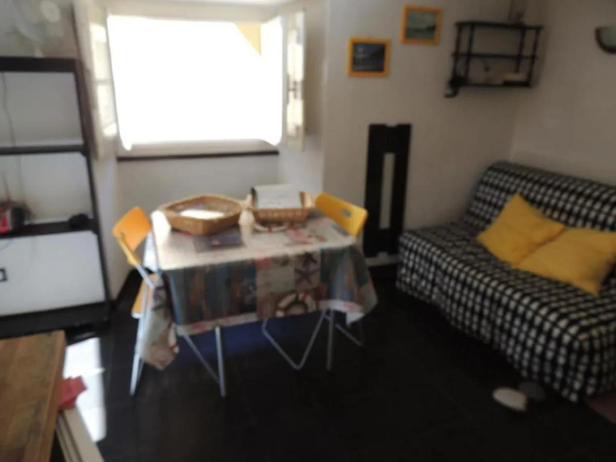 Bilocale centro storico - Via Sant' Erasmo Appartamento Bonassola Italia